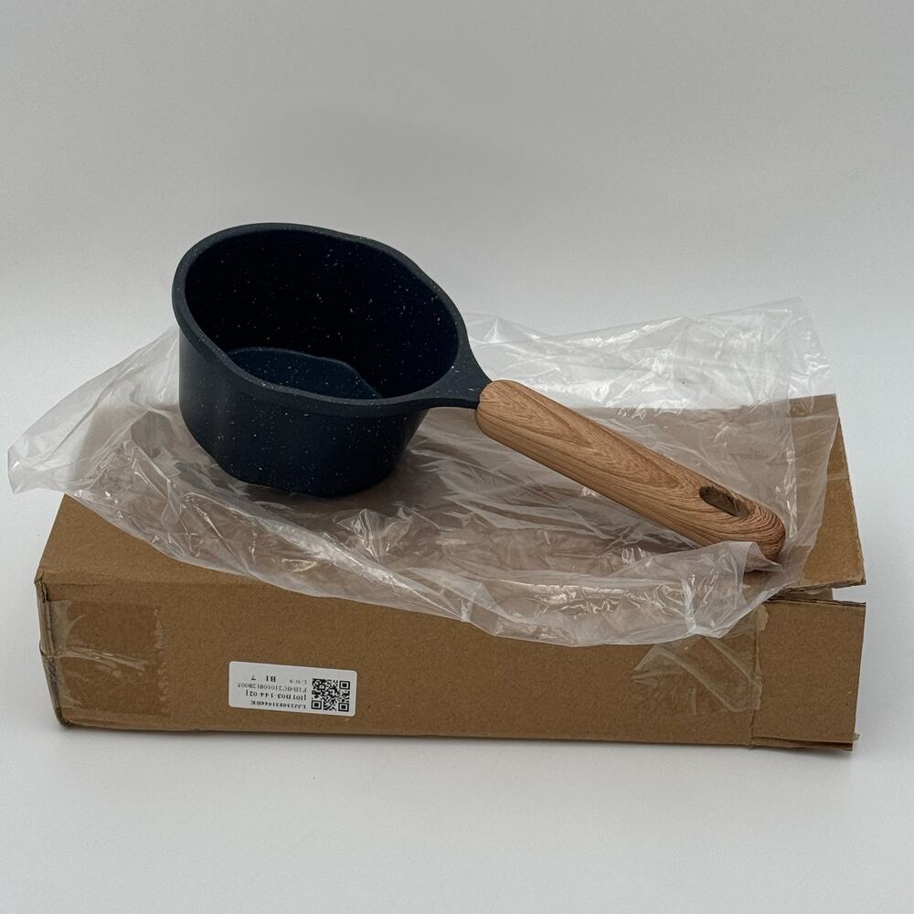 Camping Cooking Pot 4.5in Nonstick Camp Saucepan Wood Handle Outdoor‎ NEW
